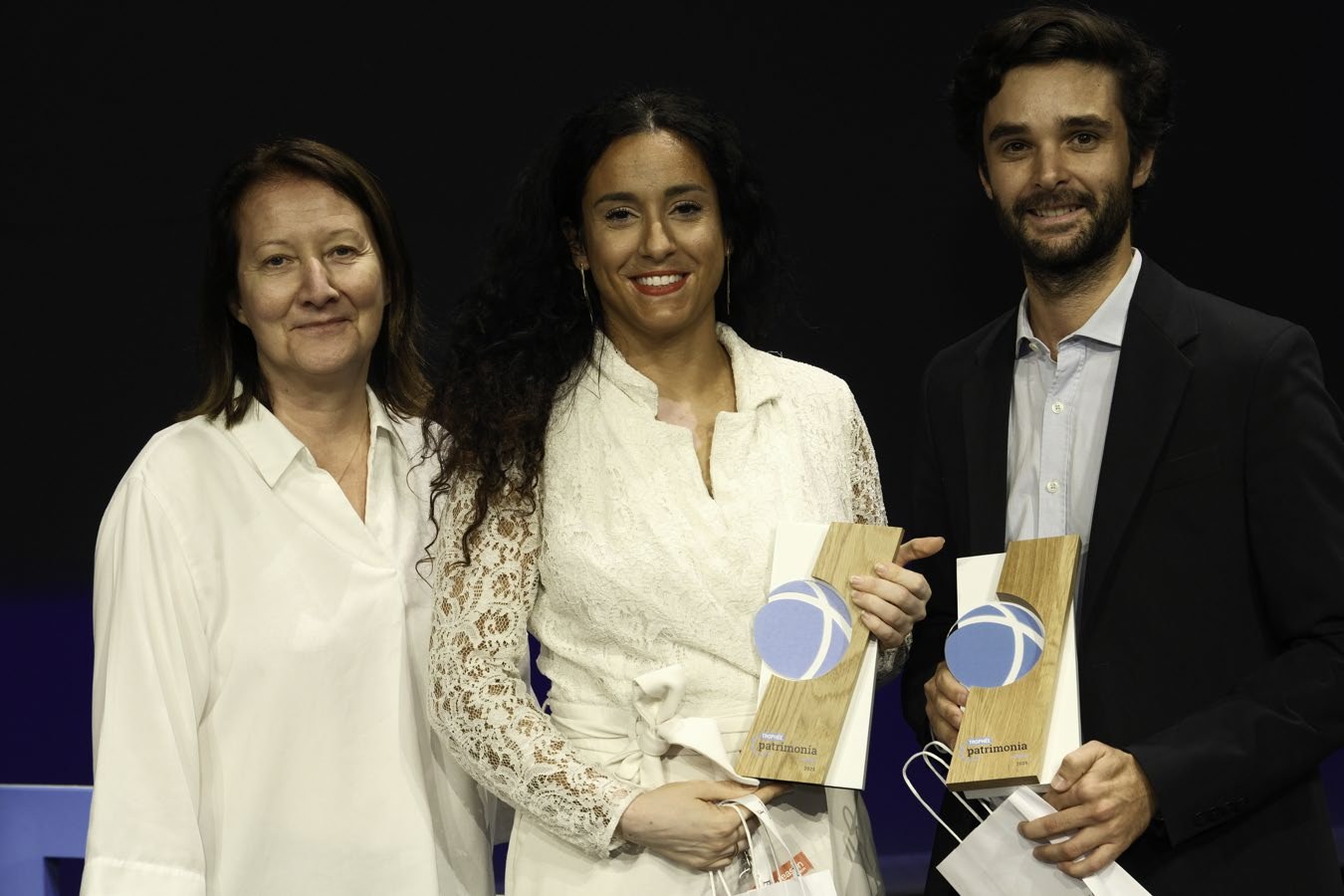 Remise du trophée Patrimonia « La Relève » 2025 sur la scène de la convention Patrimonia à Lyon.